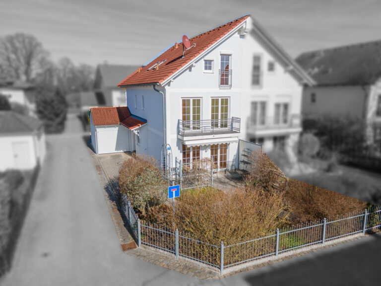Doppelhaushälfte – Ihr Wohnglück in priviligierter Lage