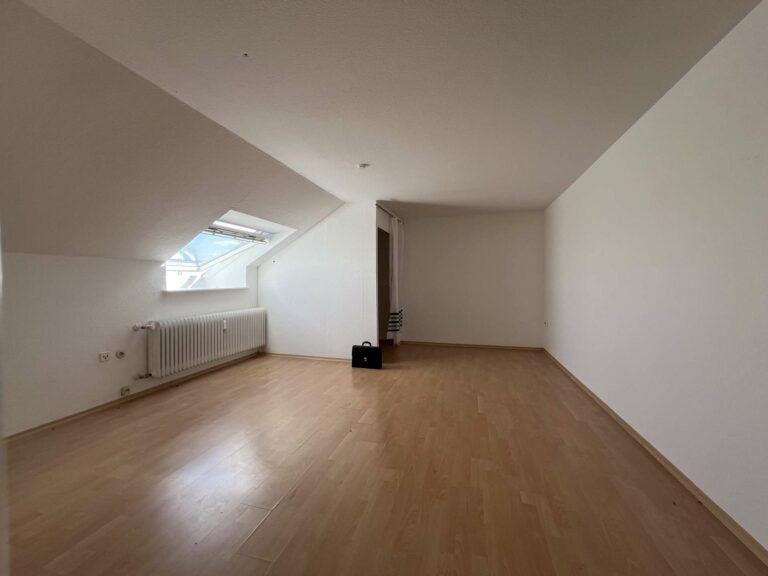 1 Zimmer-Whg. in Oberafferbach mit einmaligem Ausblick in die Natur für alleinstehende Person