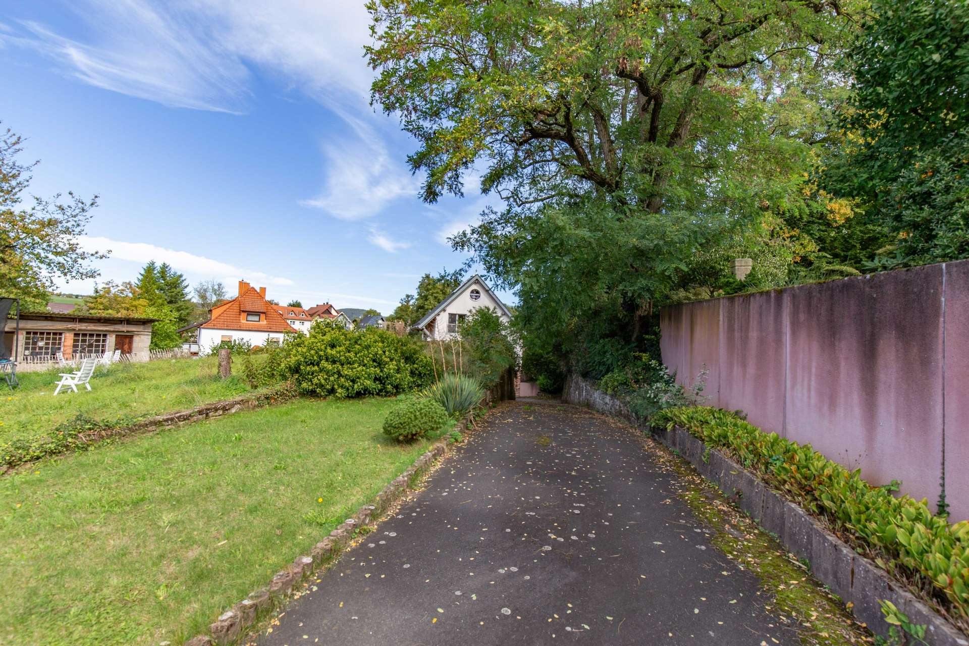 Zufahrt Rückseite