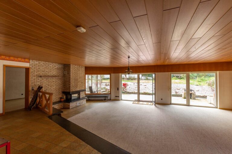 Großzügige Mietwohnung mit Terrasse und Balkon